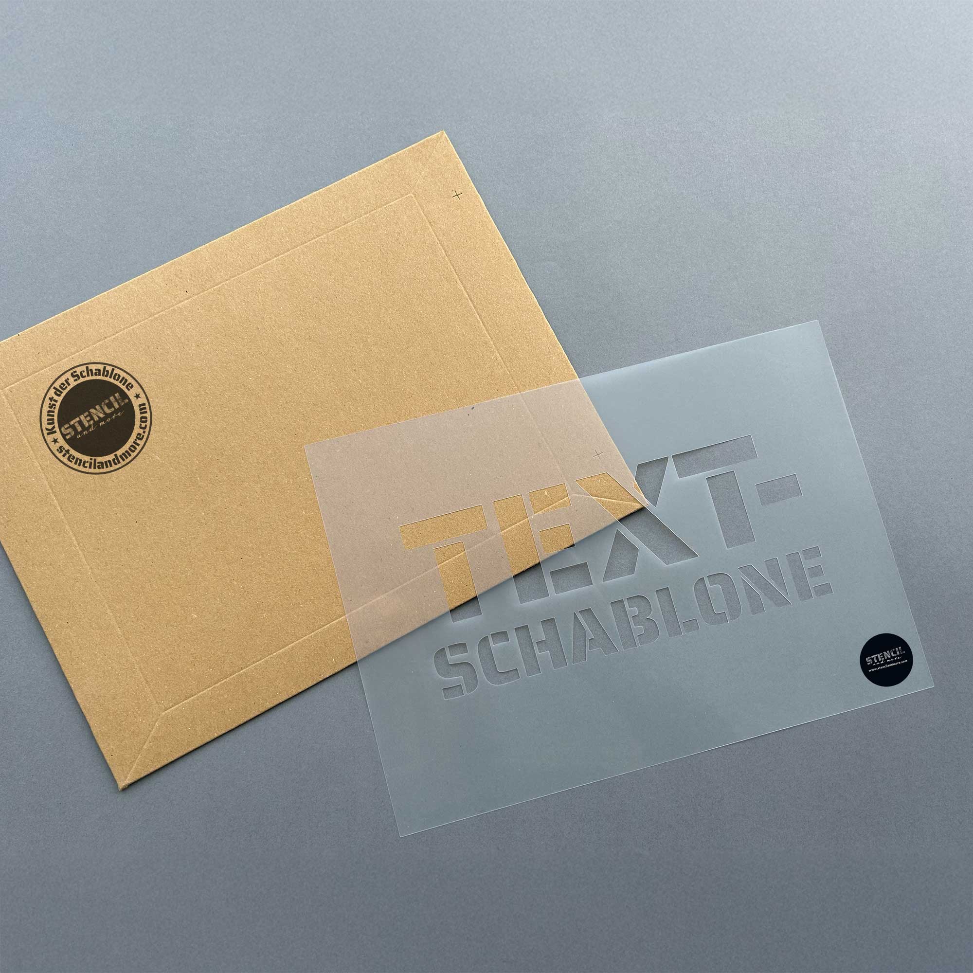 Airbrush Schablone mit Buchstaben im A4-Umschlag