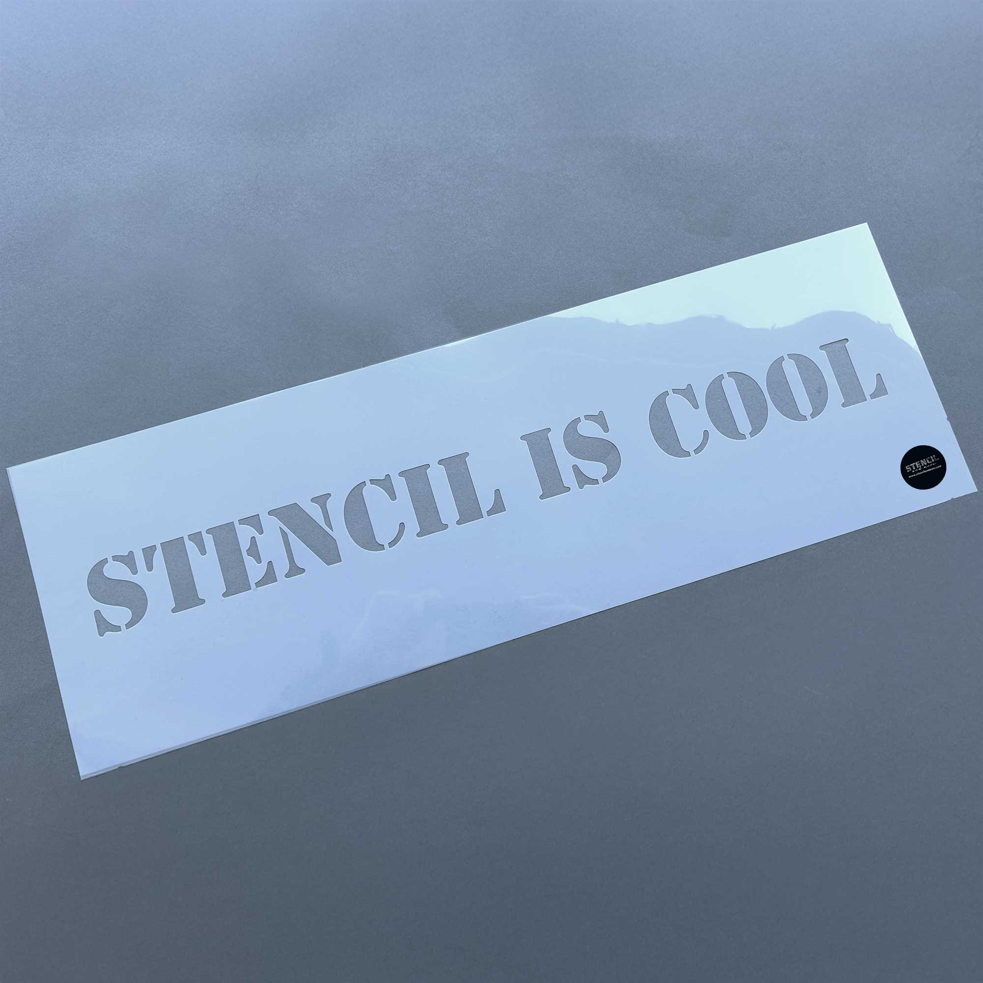 Einzeilige Textschablonen von @stencilandmore - Perfekt für kurze Worte, Parolen, Slogans und Claim. Wir bieten dir hochwertige, einzeilige Textschablonen aus robuster Mylarfolie.